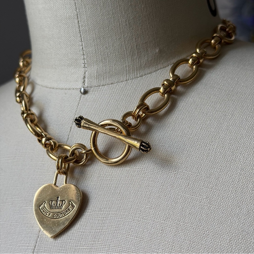 Royal Juicy Couture Logo Gold Tone Heart Pendant 16" Necklace Toggle Closure